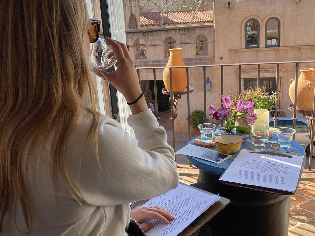 Vino Zona-杰罗姆必去景点