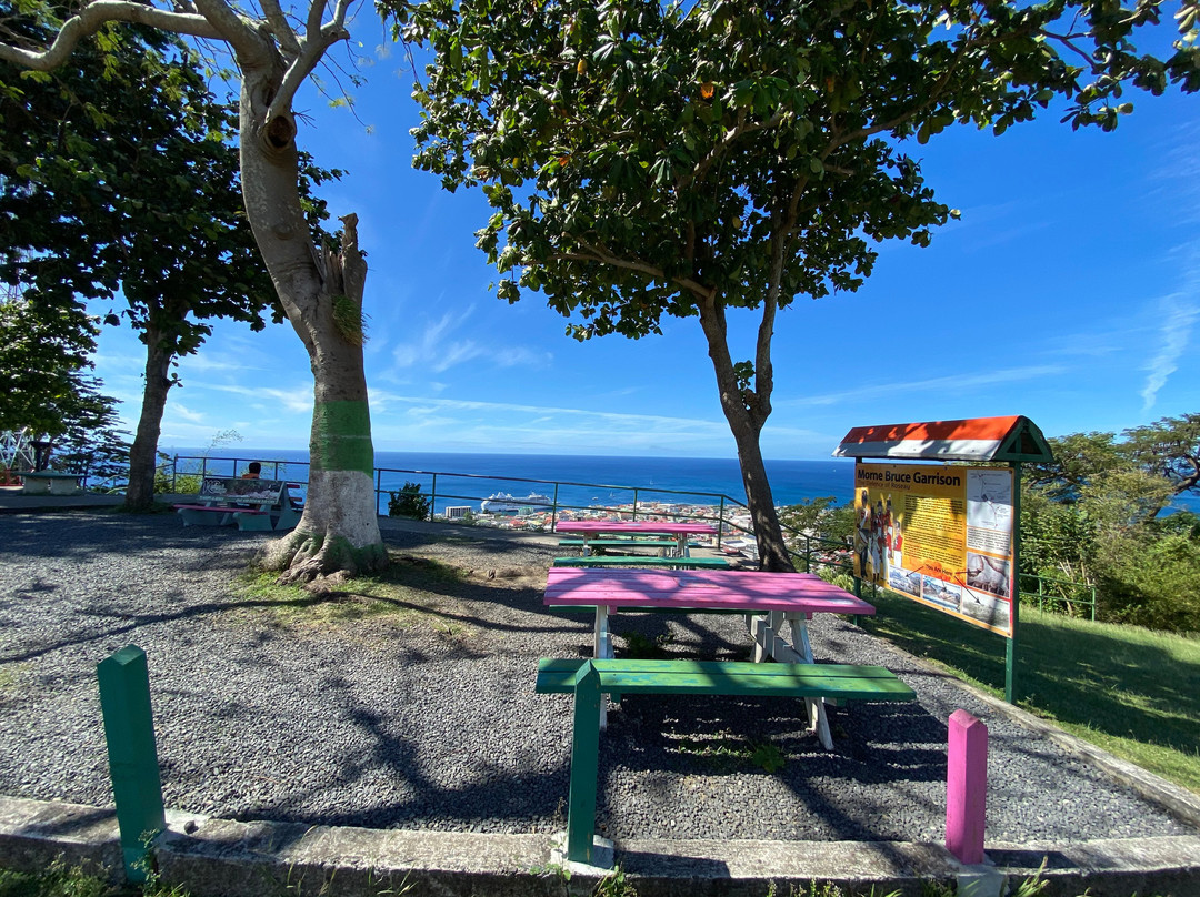 Morne Bruce-罗索必去景点