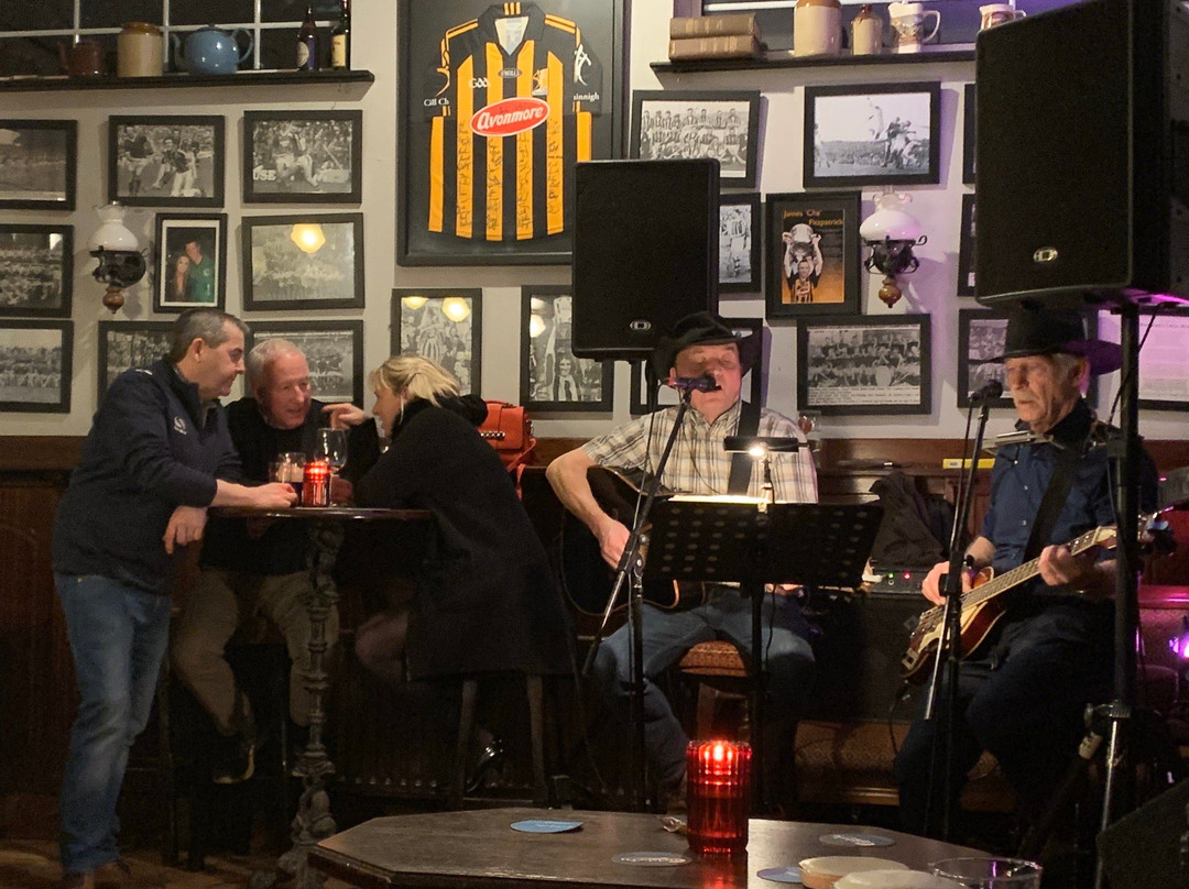 Irish's Bar-Knocktopher必去景点
