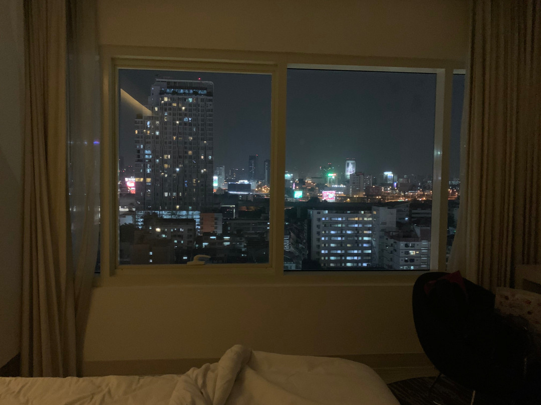 曼谷圣塔拉水门馆酒店主图