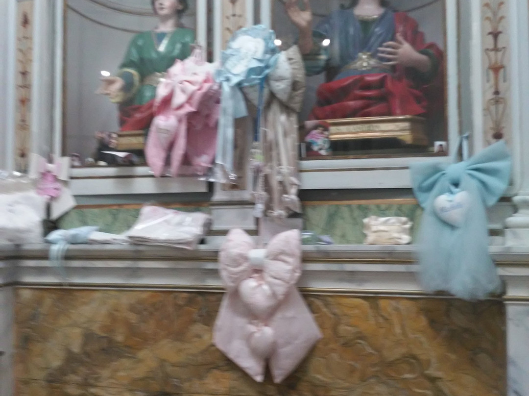 Santuario S. Anna-Lettere必去景点