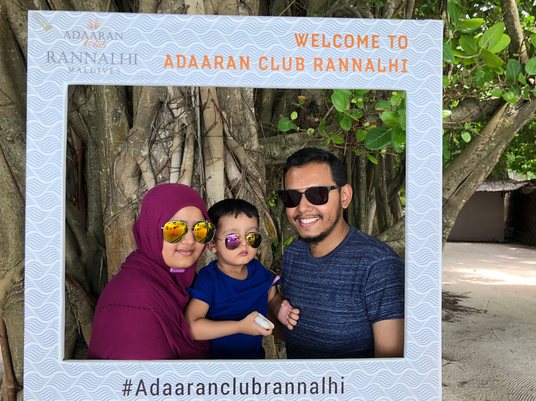 阿达兰瑞娜丽度假村主图