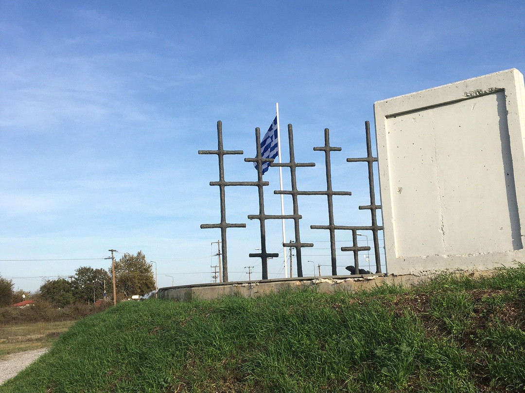 Monument for the Ipsoma 731-Trikala必去景点