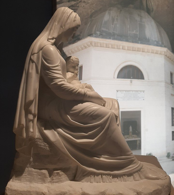 Museo di Arte Sacra del Castello-Genga必去景点