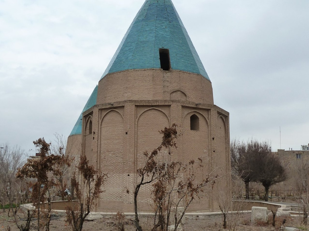 Bagh-e Gonbad-e Sabz-Qom必去景点
