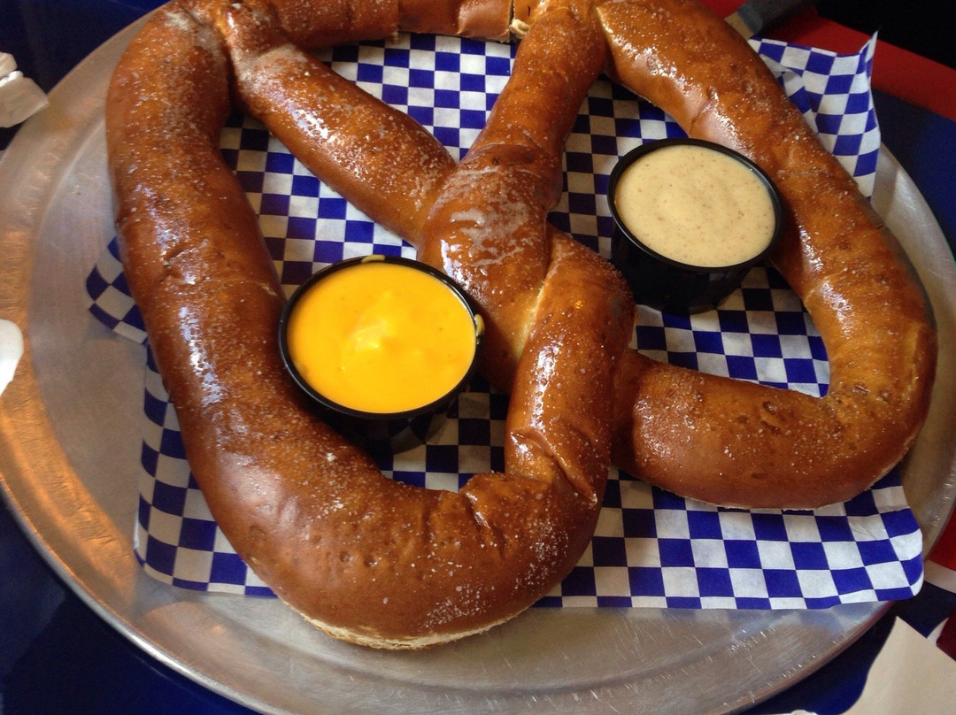 Jackson's Blue Ribbon Pub-沃瓦托萨必去景点