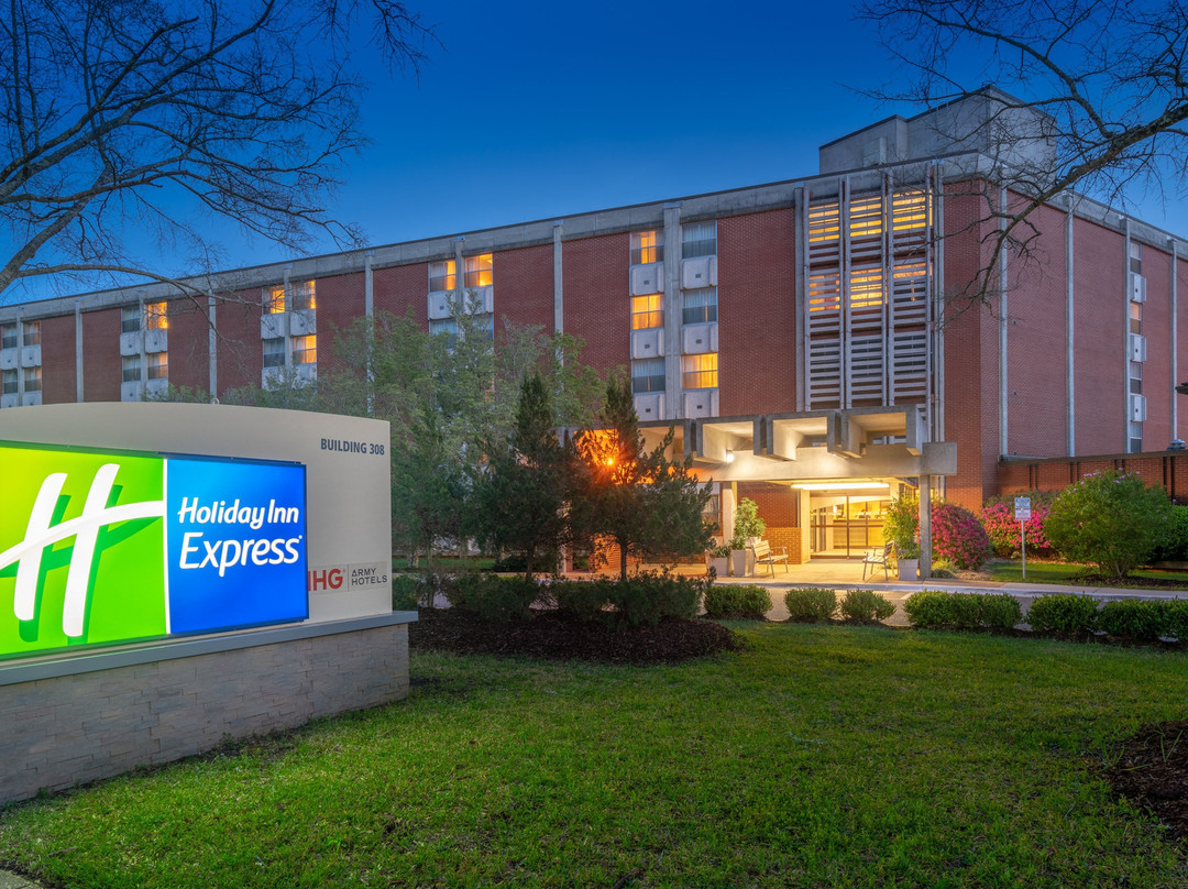 Holiday Inn Express Building 308主图
