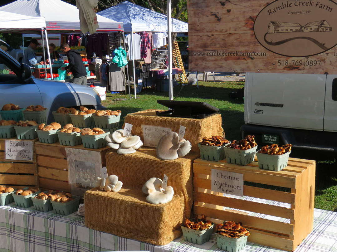 Saratoga Farmers' Market景点图片