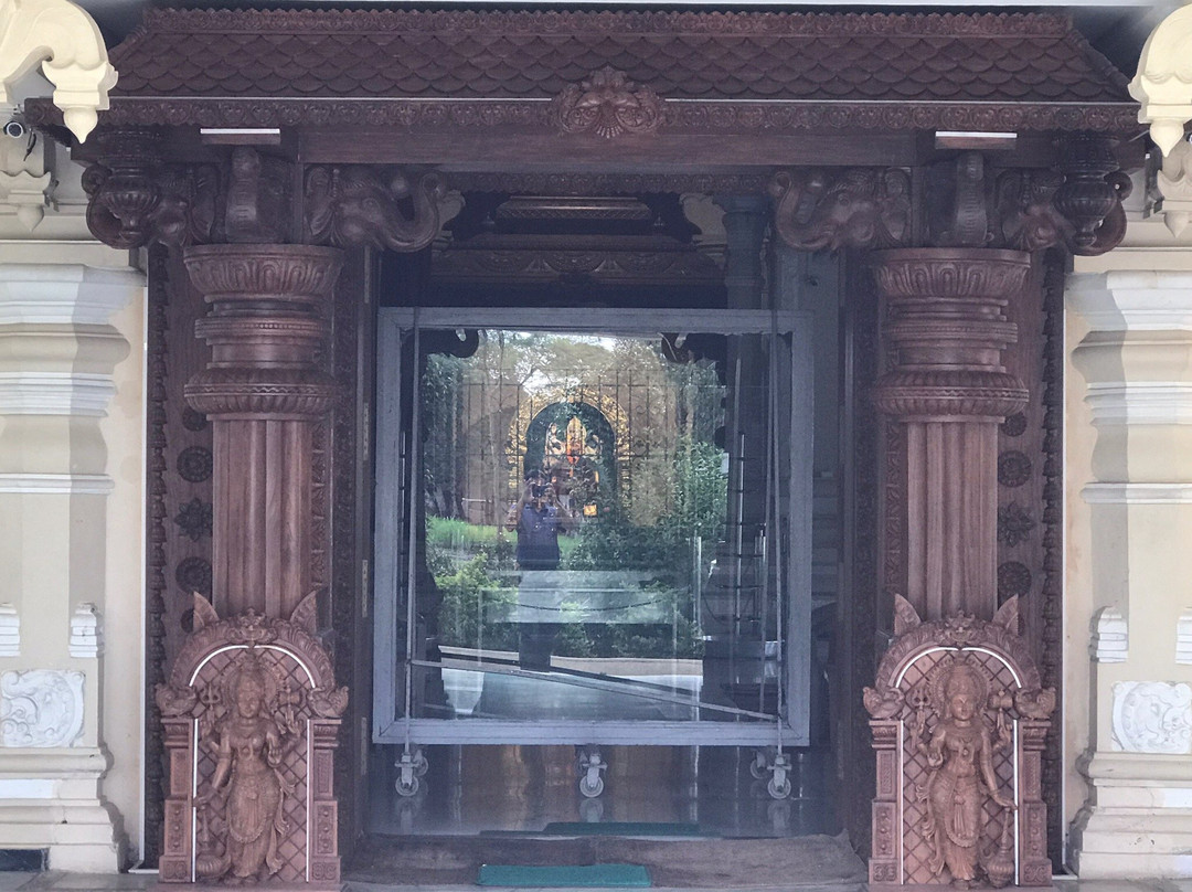 Shri Durga Parameshwari Temple景点图片