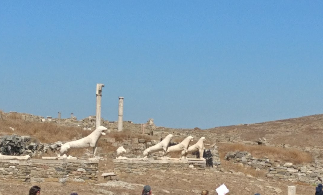 Avenue of the Lions-提洛岛必去景点