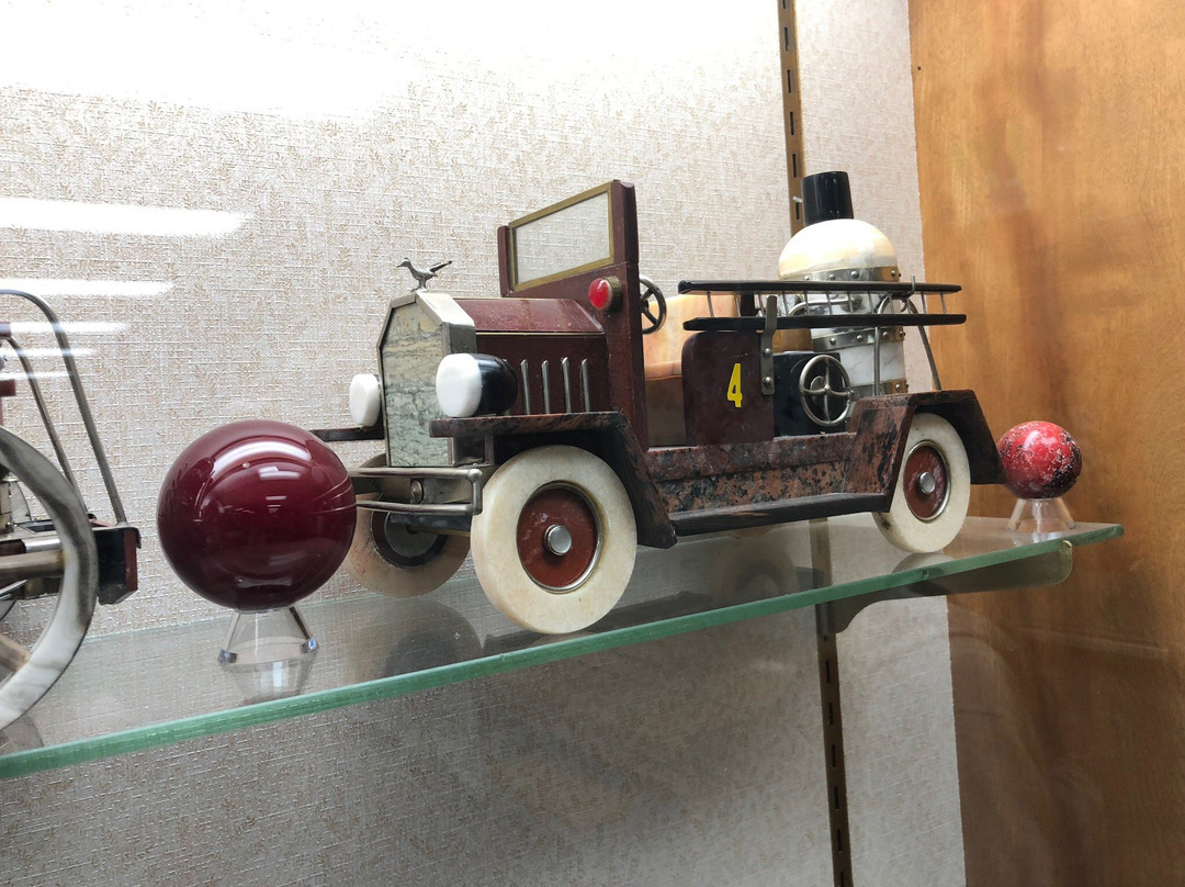 Crater Rock Museum-Central Point必去景点