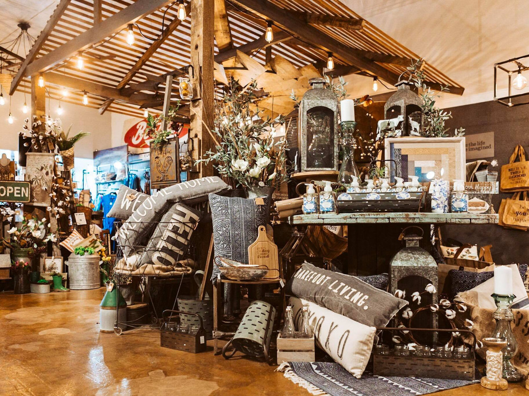 The Good Merchant-Lindsborg必去景点