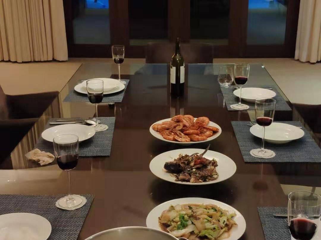 星空豪华公寓酒店主图