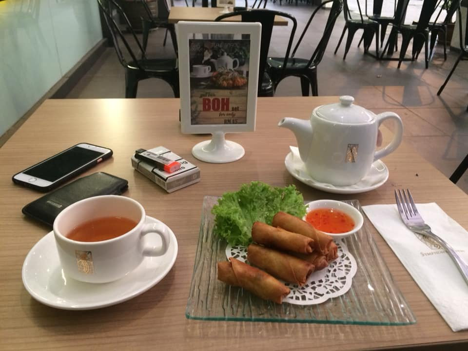 Symphony Suites Hotel主图