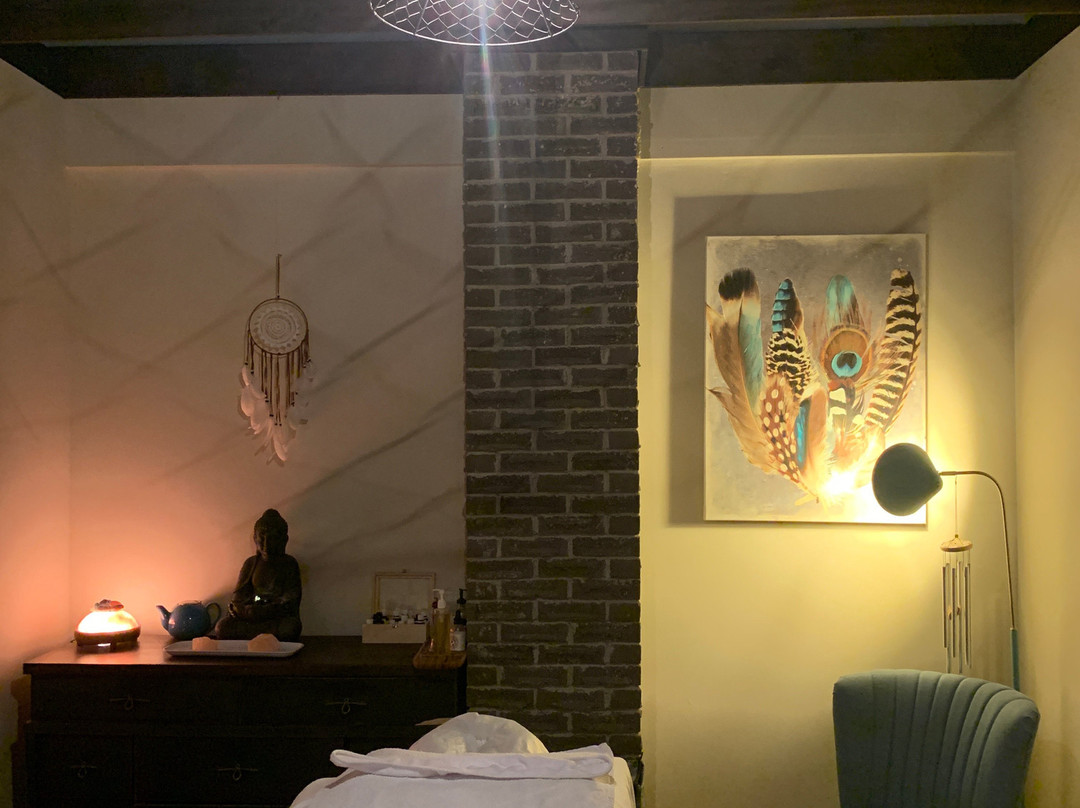 Salt Cave Natural Relief Centre - Bolton-博尔顿必去景点