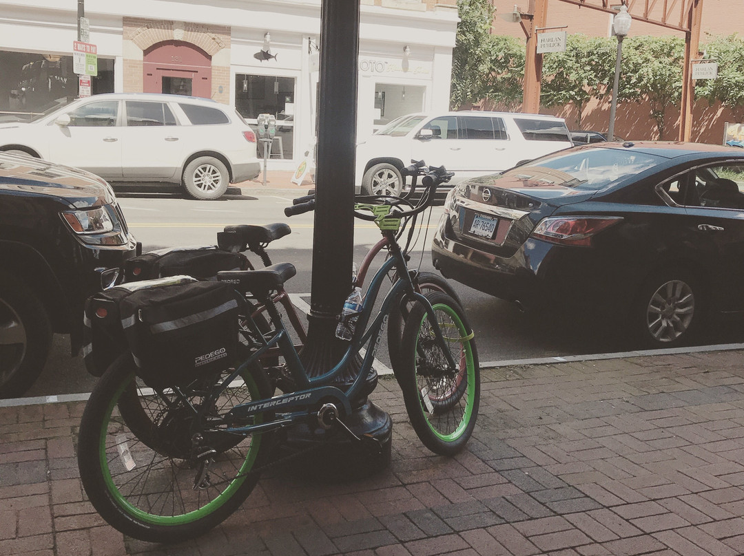 Pedego Electric Bikes SoNo-诺沃克必去景点