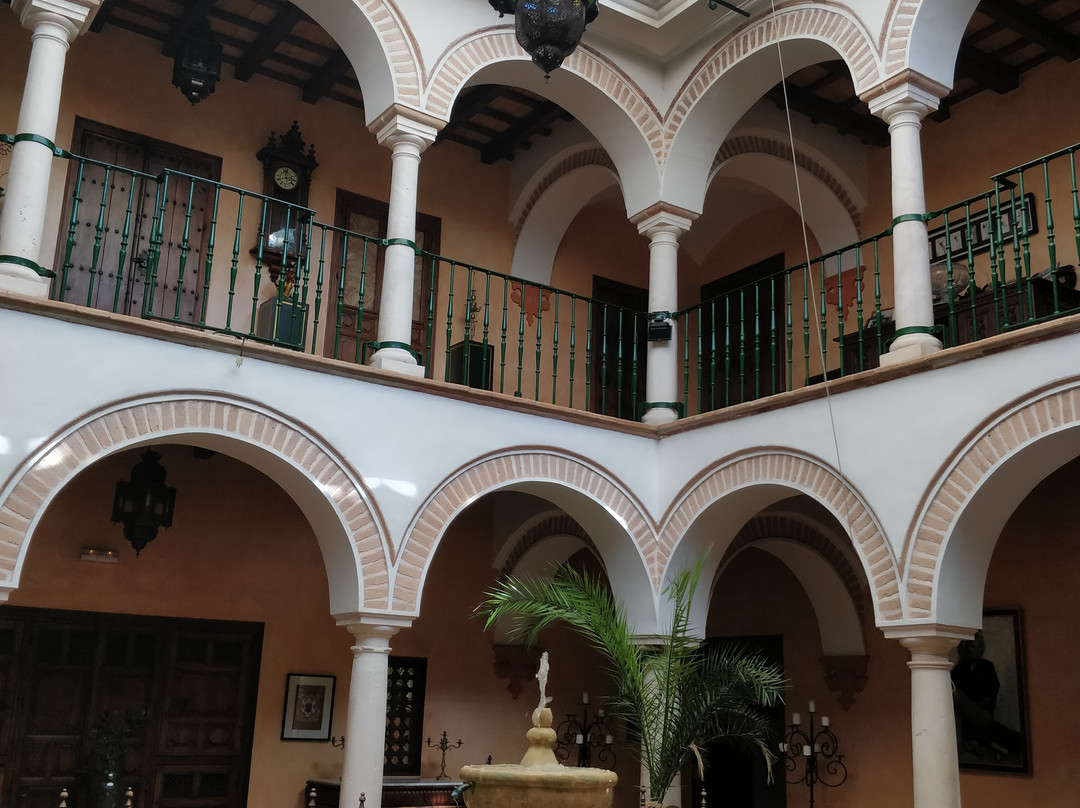 Palacio de los Granados主图