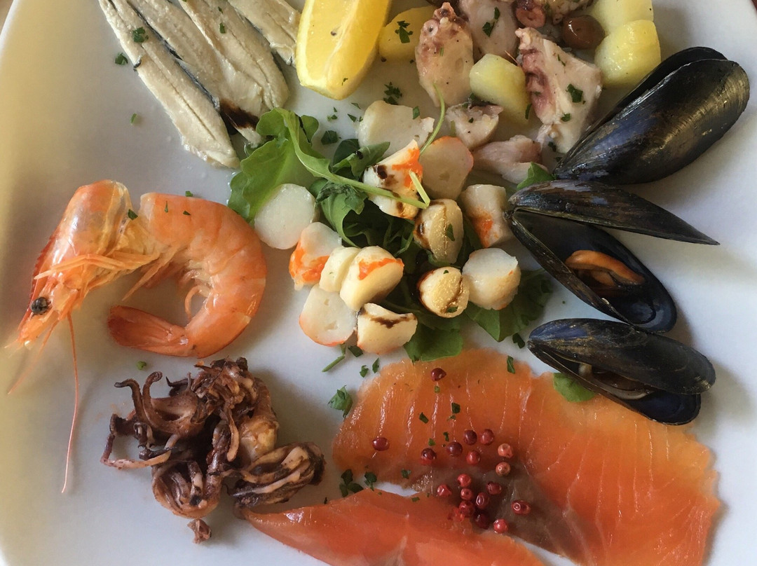 Serra Ricco餐馆和美食-Al Mulino di Fondo
