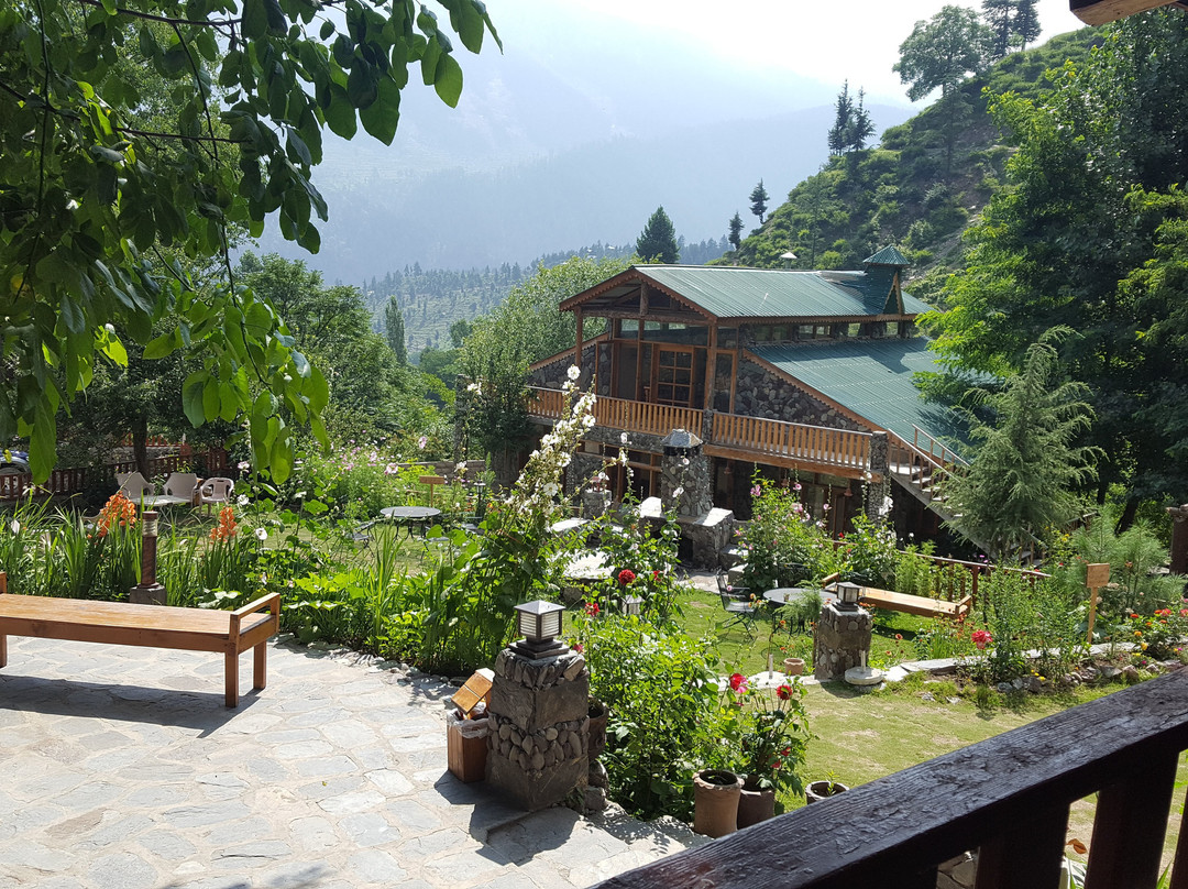 Walnut Heights by Roomy, Kalam主图