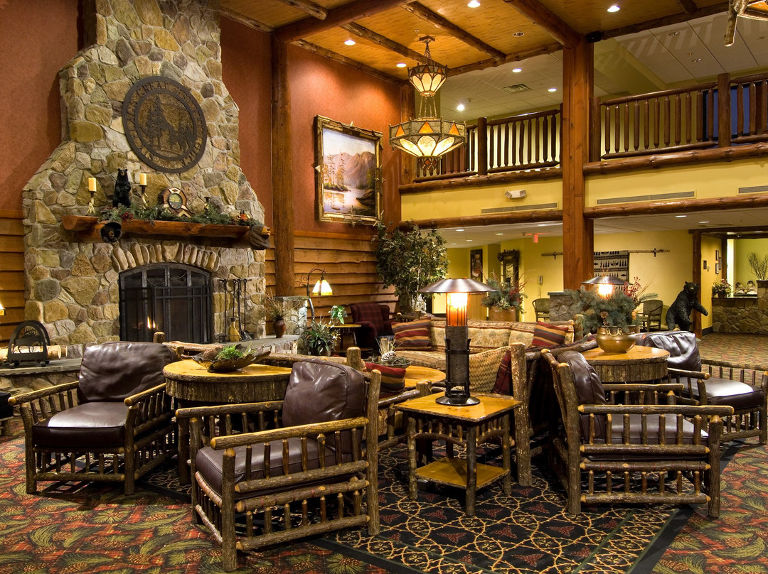 Six Flags Great Escape Lodge & Indoor Waterpark-昆斯伯里必去景点