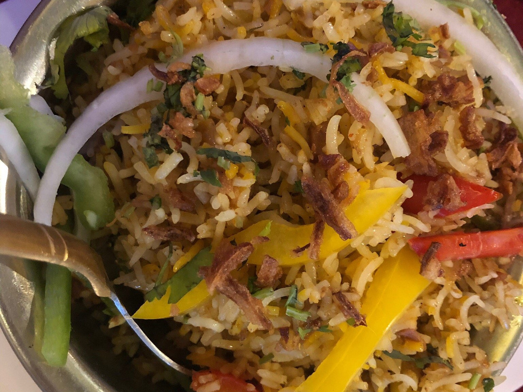 拉尔餐馆和美食-Kiran