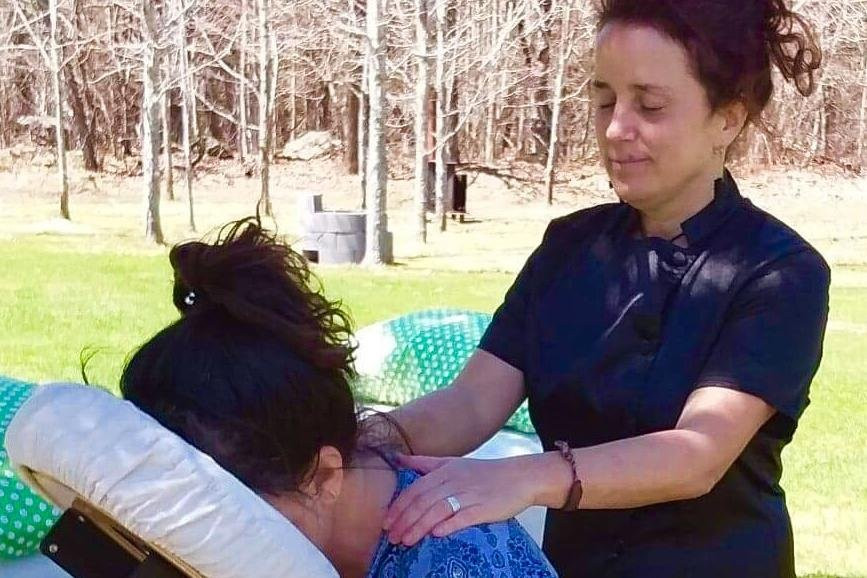 Julia Berasategui Zamora, Réflexologie  Corporelle & Art-Scotstown必去景点