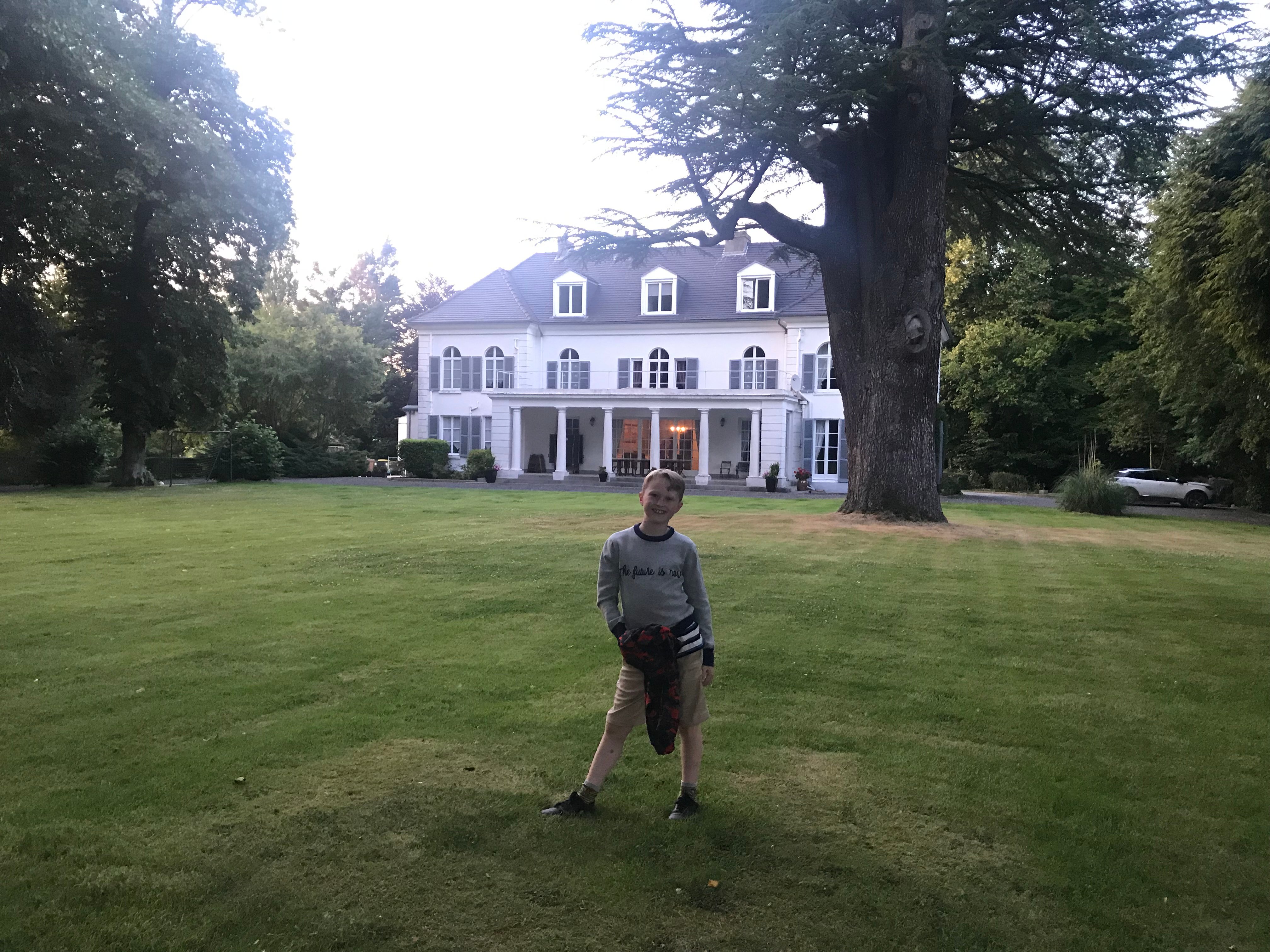 Chateau De La Garenne-官方