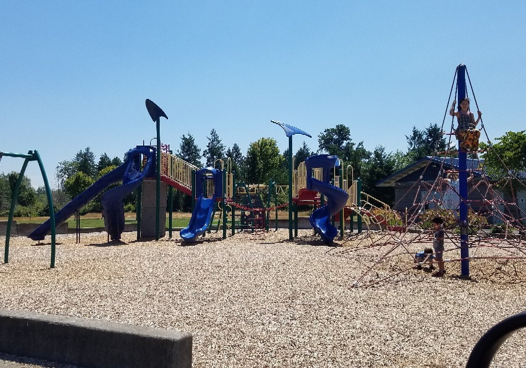 Woodland Creek Community Park景点图片