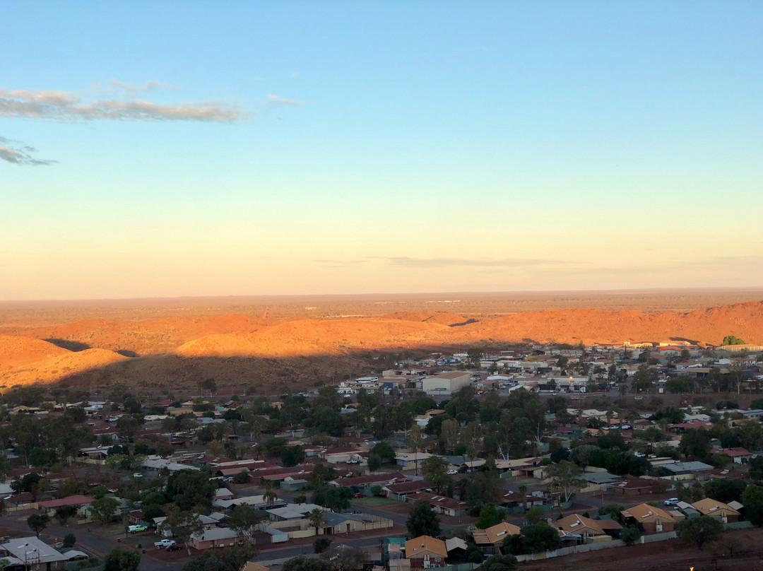 Radio Hill Lookout-Newman必去景点
