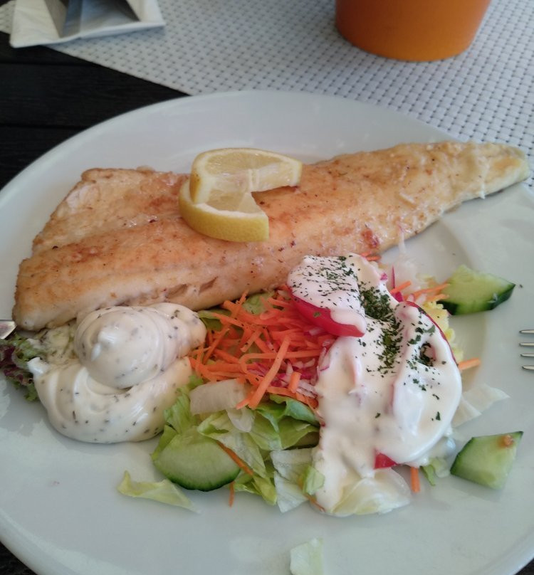 Zum kleinen Fisch