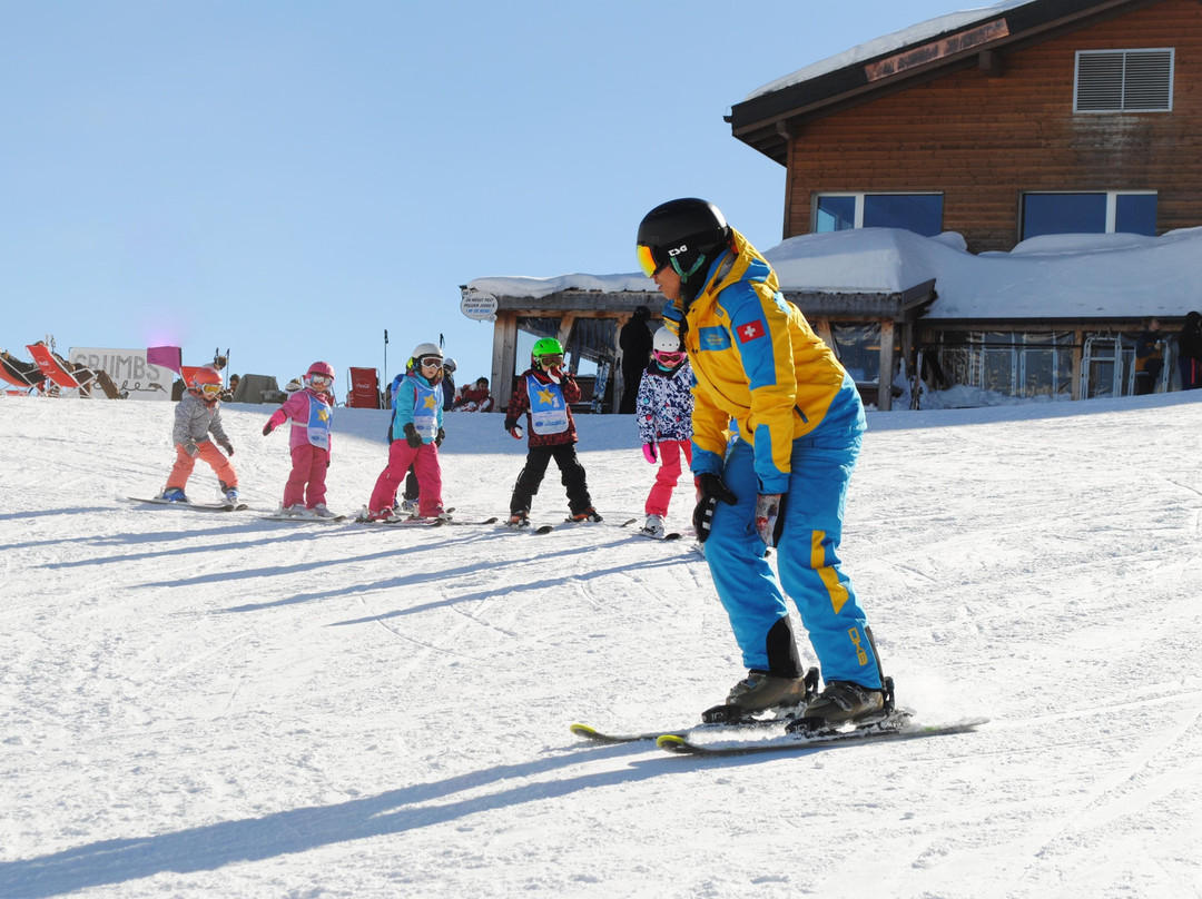 Villars Ski School - Ecole de ski à Villars-威拉尔-苏-罗伦必去景点