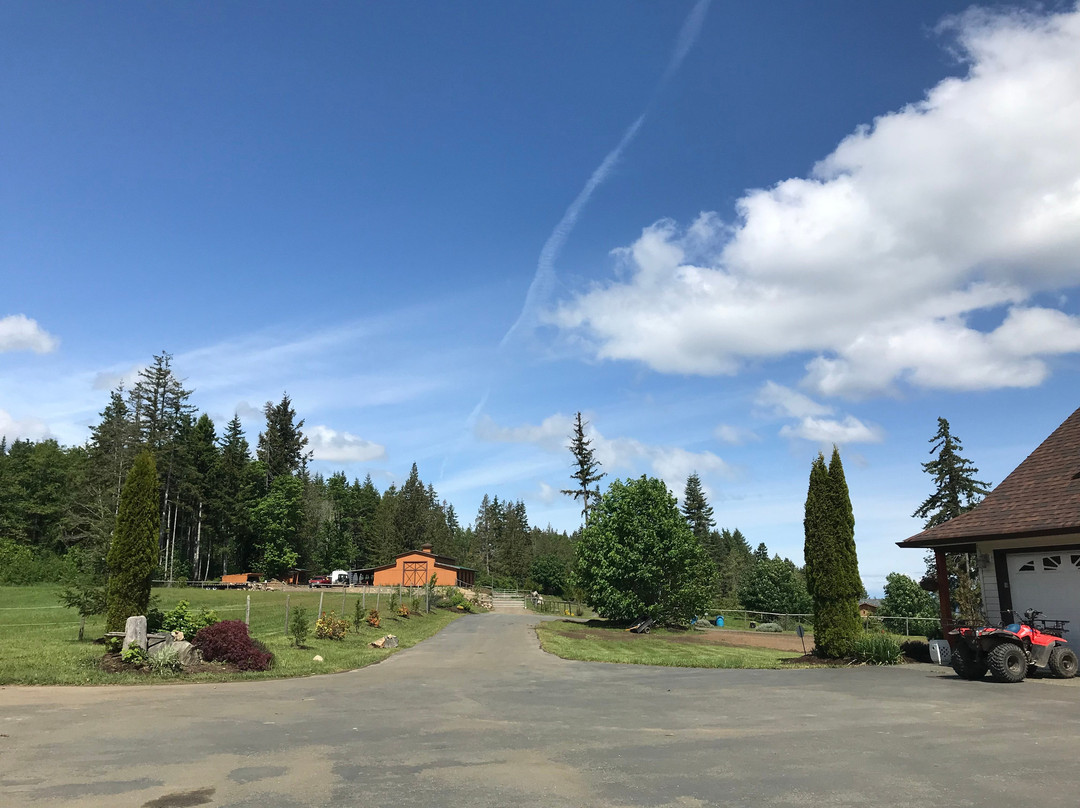 Two Eagles Lodge主图