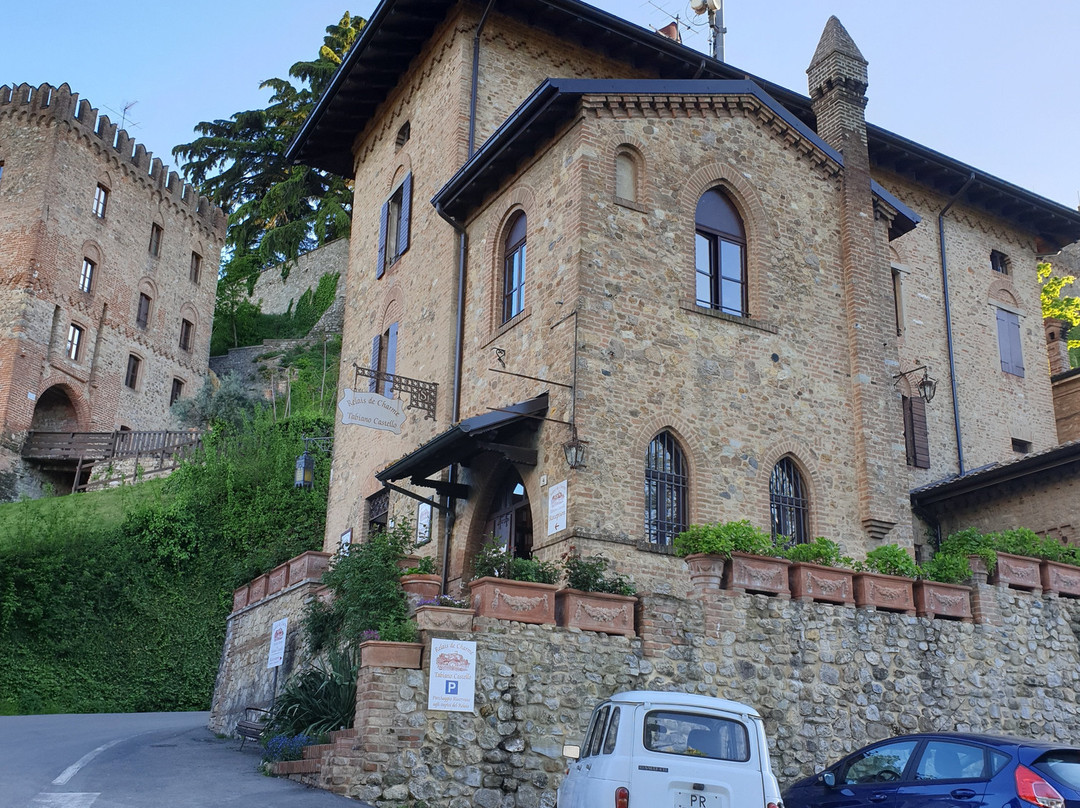 Antico Borgo di Tabiano Castello主图