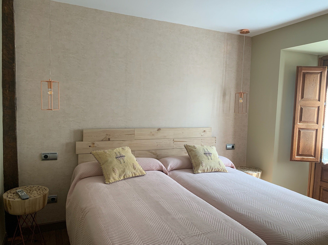 Hostal El Rebalon主图