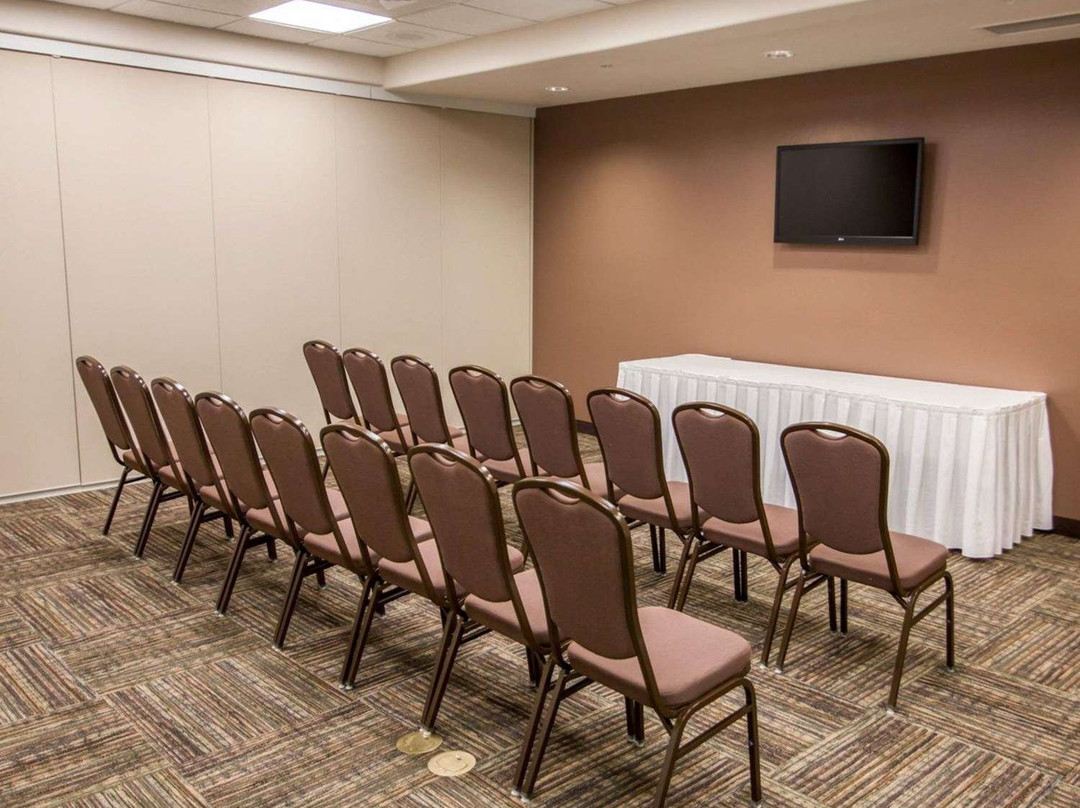 Sleep Inn & Suites & Conference Center主图