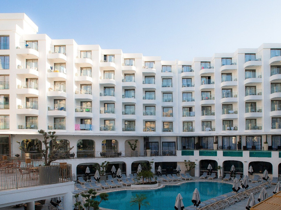 Lalila Blue Suites主图