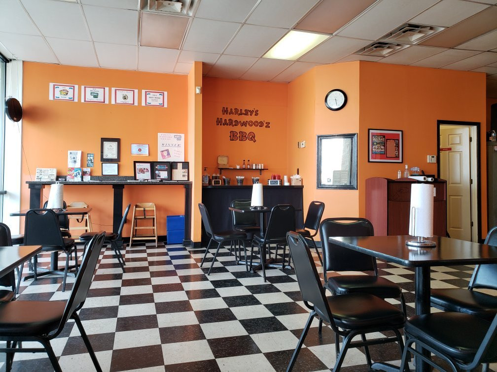 Harley's Hardwoodz BBQ