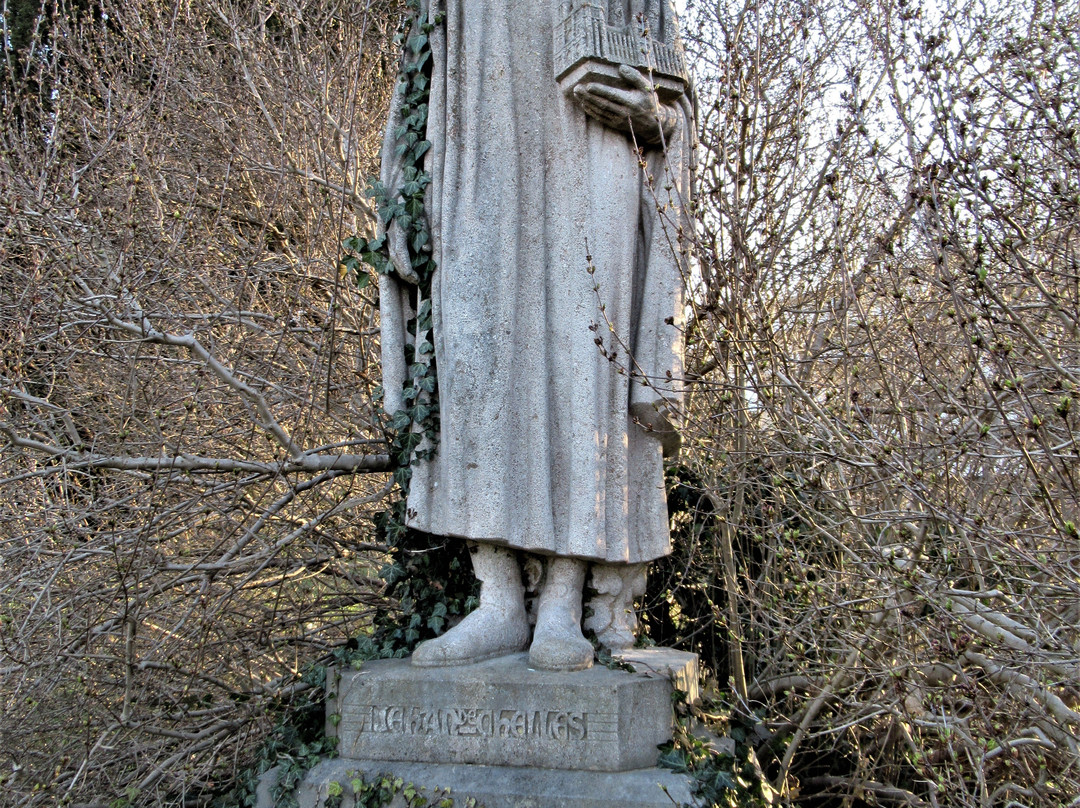 Statue Jehan de Chelles景点图片