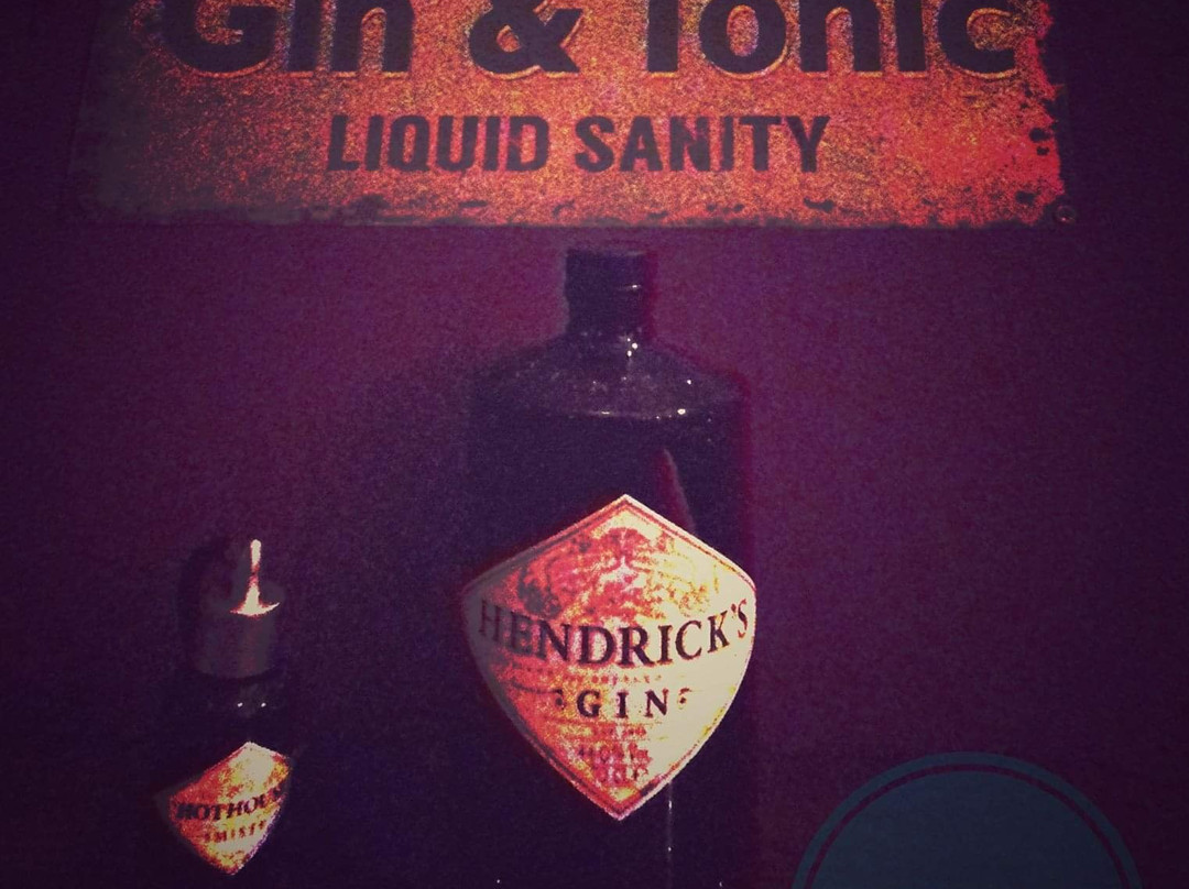 Johnnie Stopec Bar-阿尔马达必去景点