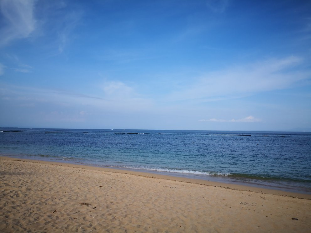 努沙杜瓦海滩景点图片