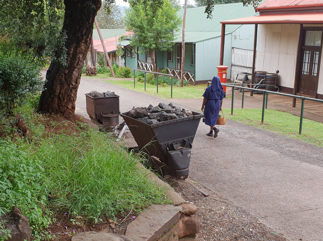 The Royal Hotel主图