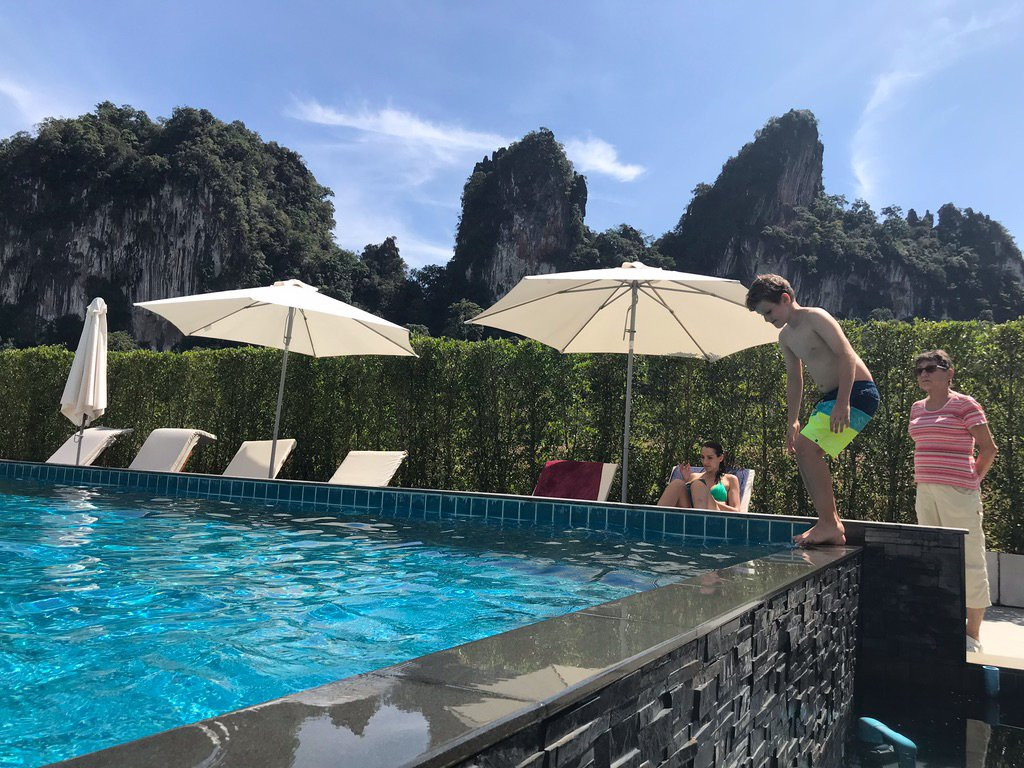 Montania Lifestyle Hotel主图