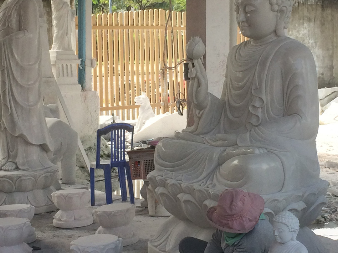 Tu Hung Stone Arts-岘港必去景点