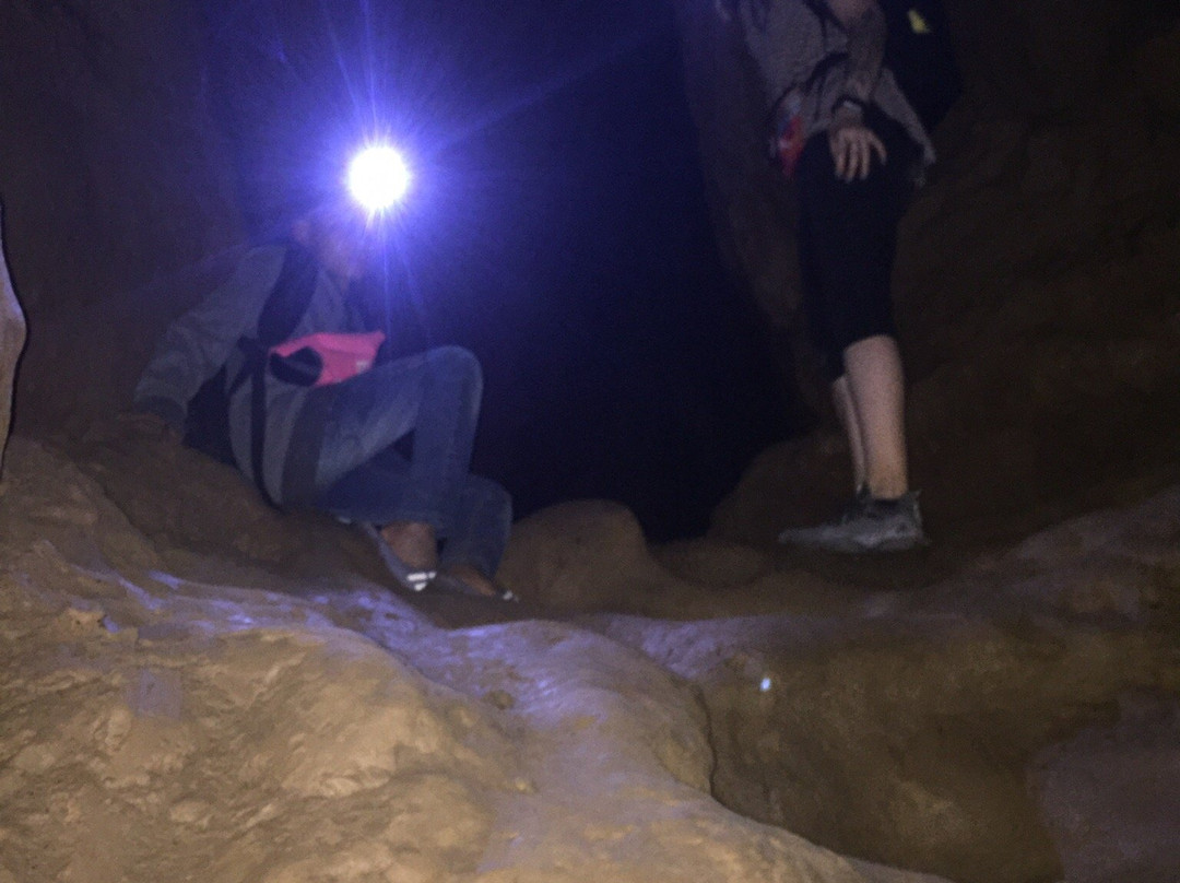 Tham Khan Cave-旺阳必去景点