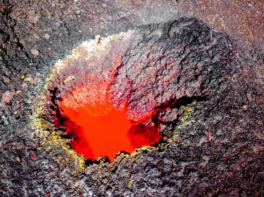 Volcano Tours景点图片