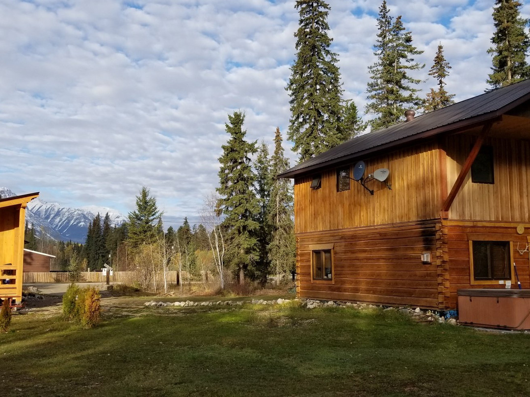 Kicking Horse Kabins