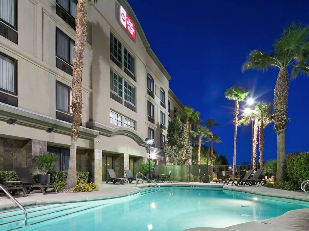 亨德森温德姆温格特酒店主图