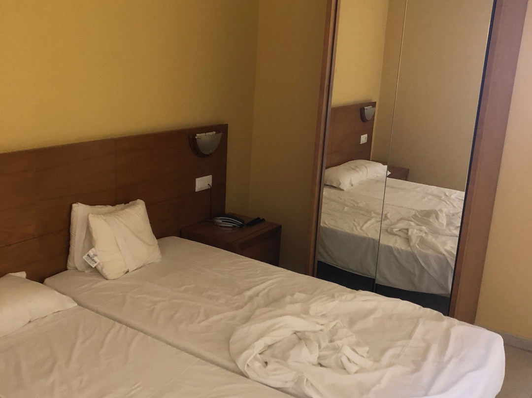 拉伊斯拉旅馆