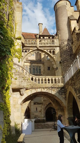 Château de Murol景点图片