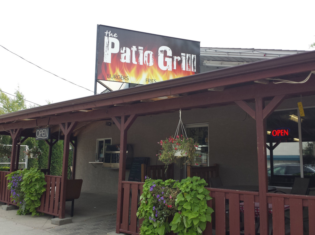 St-Pierre-Jolys餐馆和美食-The Patio Grill